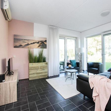 Seaside Elegant Apartment With Terrace Julianadorp Extérieur photo
